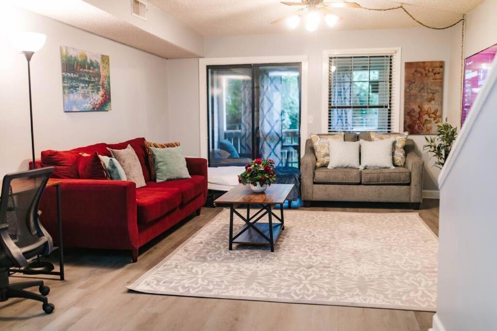 Apartament Cozy 3-Bed Athens Getaway, Right Near Uga! Zewnętrze zdjęcie