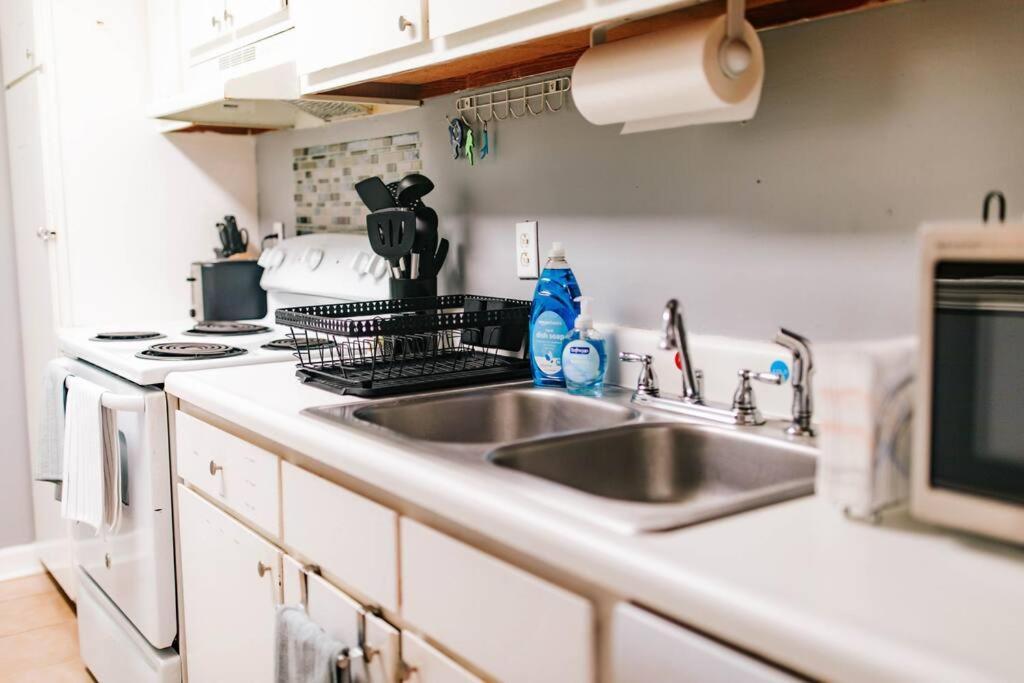 Apartament Cozy 3-Bed Athens Getaway, Right Near Uga! Zewnętrze zdjęcie