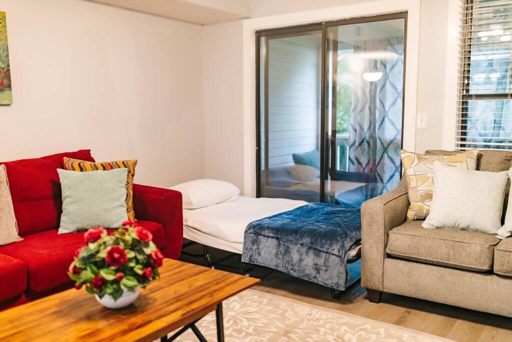 Apartament Cozy 3-Bed Athens Getaway, Right Near Uga! Zewnętrze zdjęcie